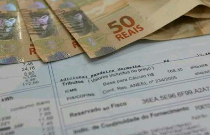 Tarifa de energia sofre reajuste pela segunda vez no&nbsp;ano