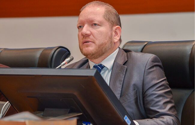 Othelino Neto assume o cargo de Presidente da Assembleia&nbsp;Legislativa