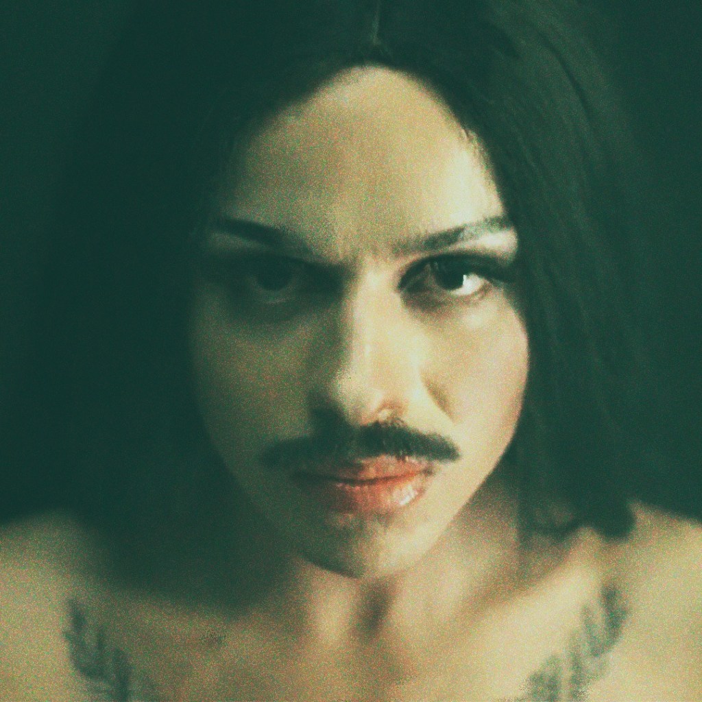 Cassi3 lança lyric video de “Empurra”, faixa de EP&nbsp;visual