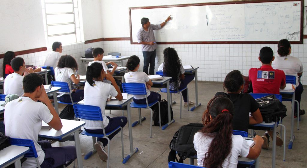 Governo do Maranhão lança cronograma de matrículas para a 1ª série do ensino médio regular