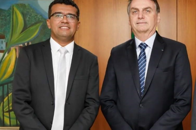 Prefeito de São Pedro dos Crentes defende ‘tratamento precoce’ e criticar&nbsp;respiradores