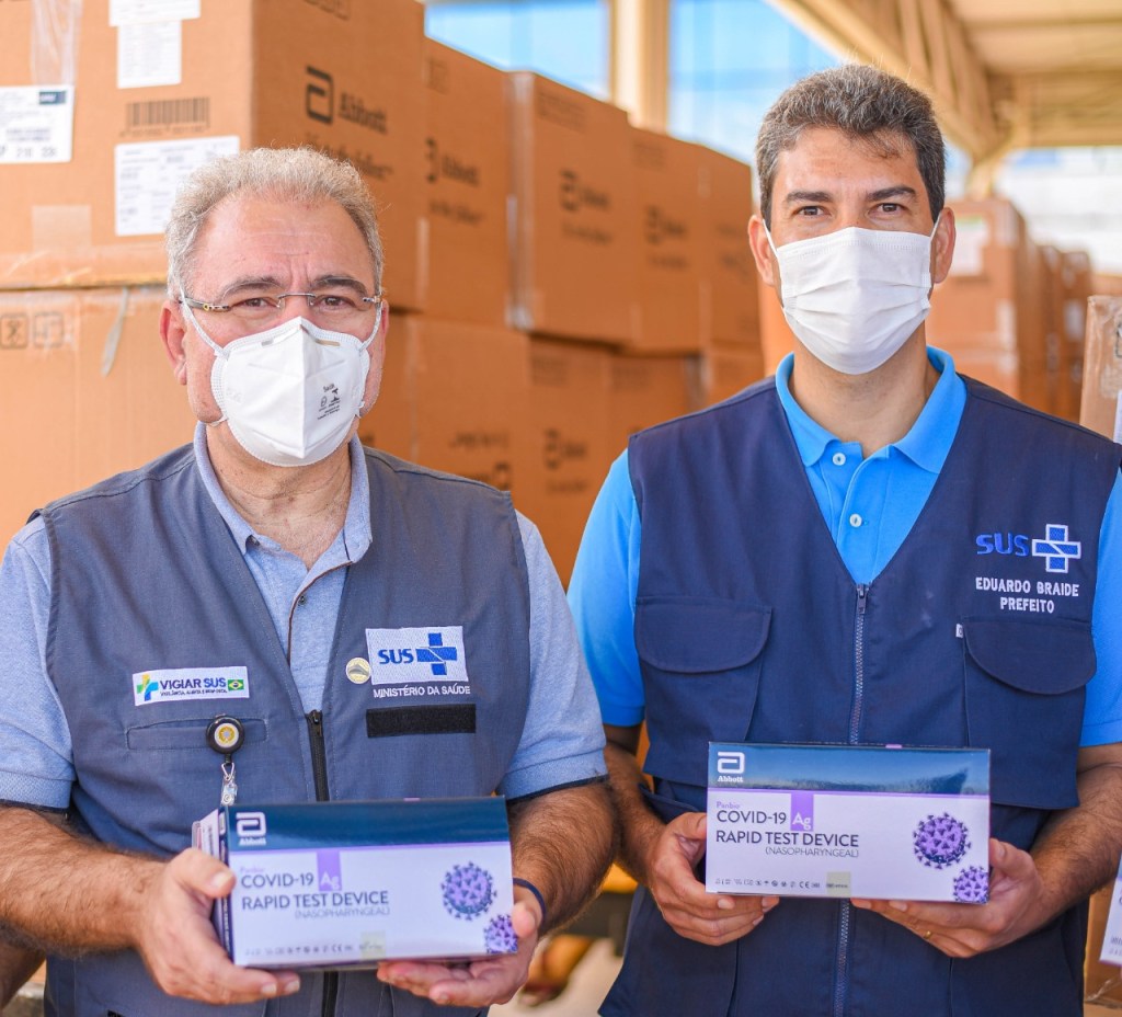 São Luís recebe 600 mil testes de covid e 300 mil doses extras de&nbsp;vacinas