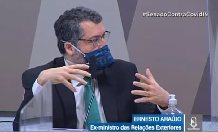 Depoimento de Ernesto Araújo é marcado por&nbsp;mentiras