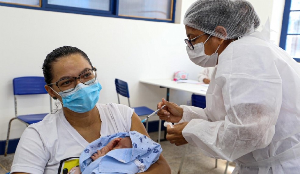 UEMA vacinará contra Covid-19 através de Driver&nbsp;Thru