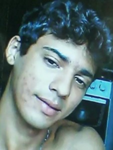 Clínica São Francisco: Família de Vitor Sales relata sofrer ameaças e&nbsp;perseguição