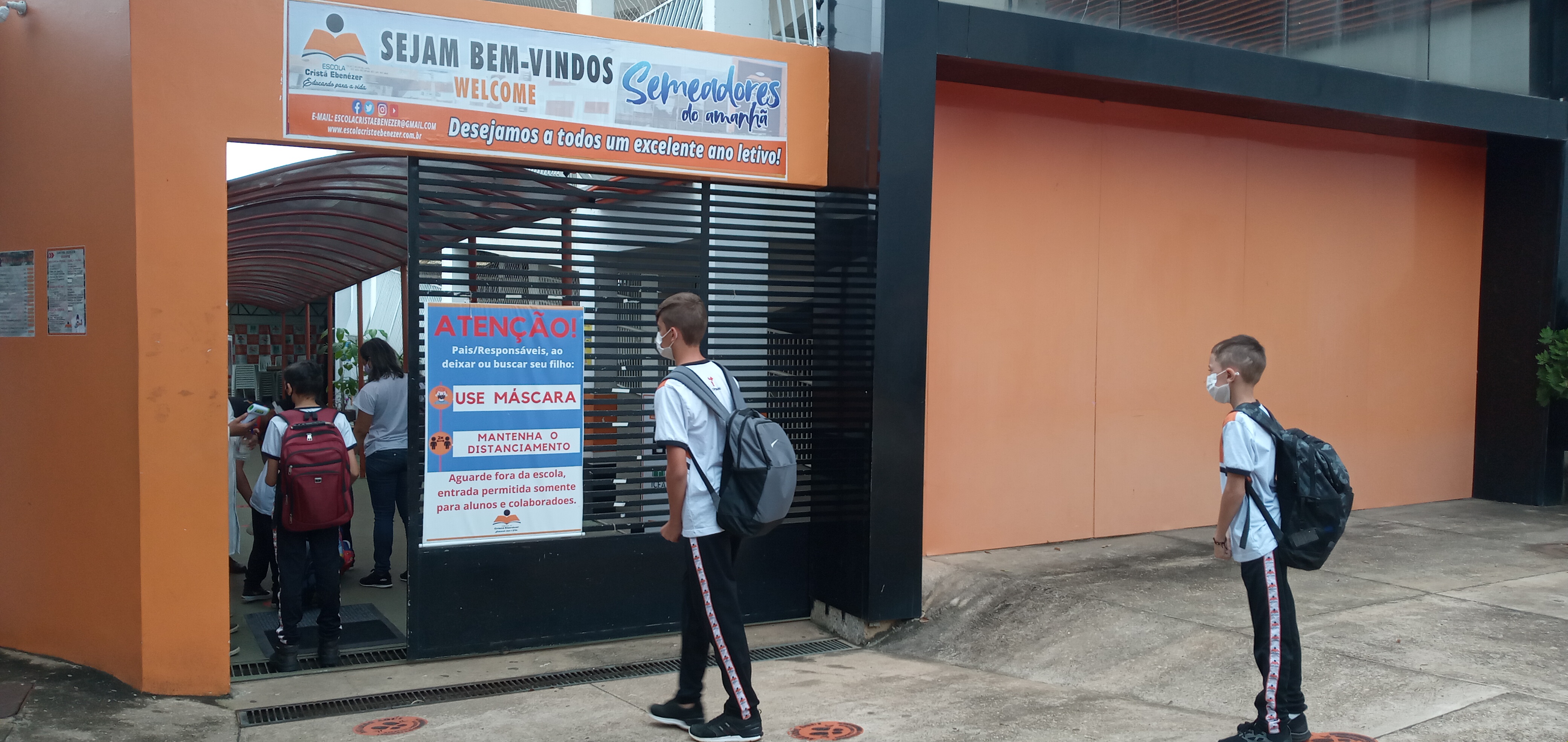 Justiça determina que Escola Cristã Ebenézer forneça profissionais de apoio a aluno com autismo em Açailândia