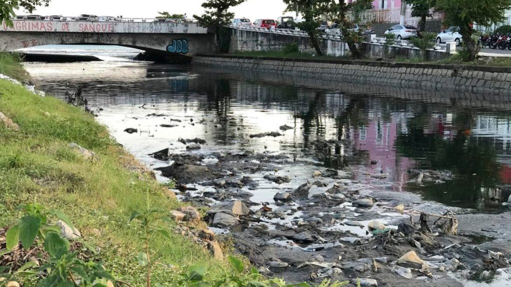 Geosmina e a falta de saneamento das grandes&nbsp;cidades