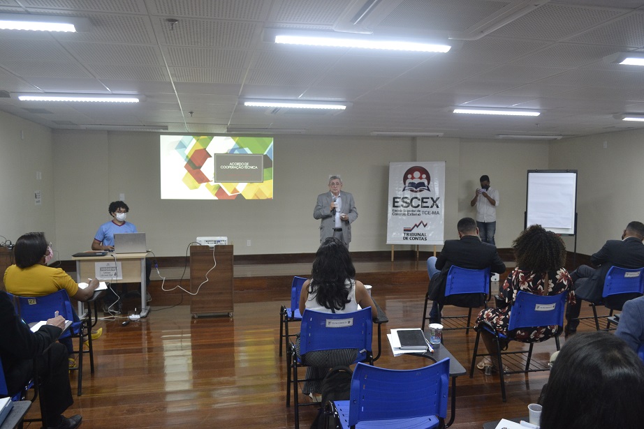 Entidades começam a elaborar Plano de Ação para enfrentamento da questão dos&nbsp;lixões