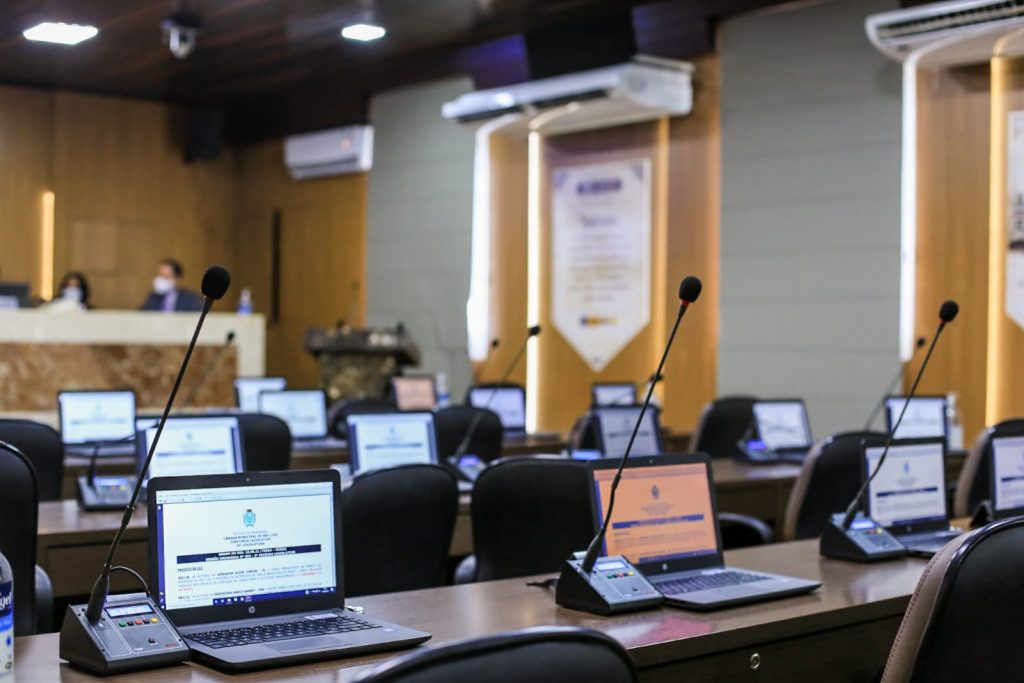 Câmara Municipal pedem ações na área de Educação a Prefeitura de São Luís e Governo do&nbsp;Estado