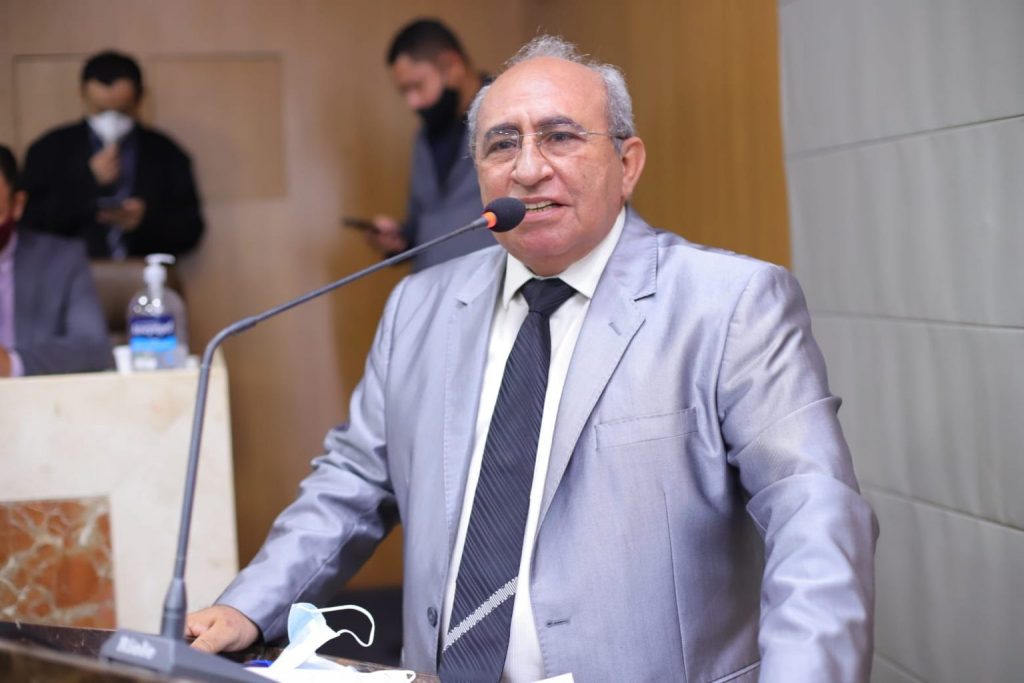 Quando não se tem projeto, inventa Fake News