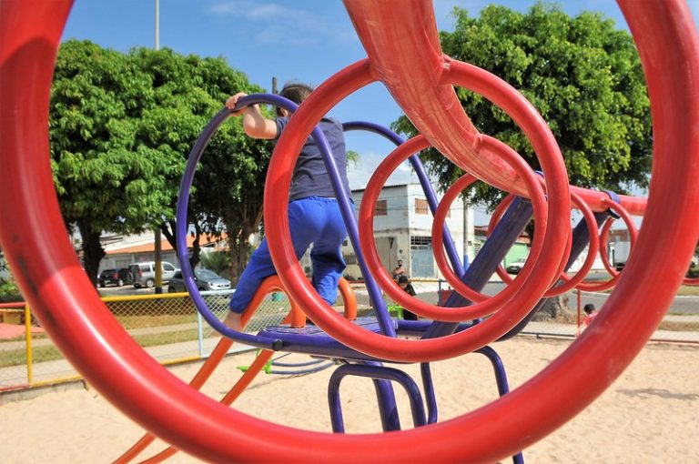 Comissão discute projeto que cria política para pessoas com déficit de&nbsp;atenção