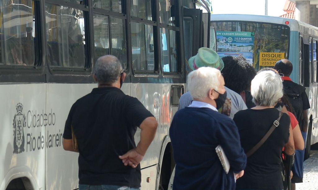 Greve dos ônibus: Rodoviários e empresários se reúnem novamente nesta sexta (11), em audiência no&nbsp;TRT-MA