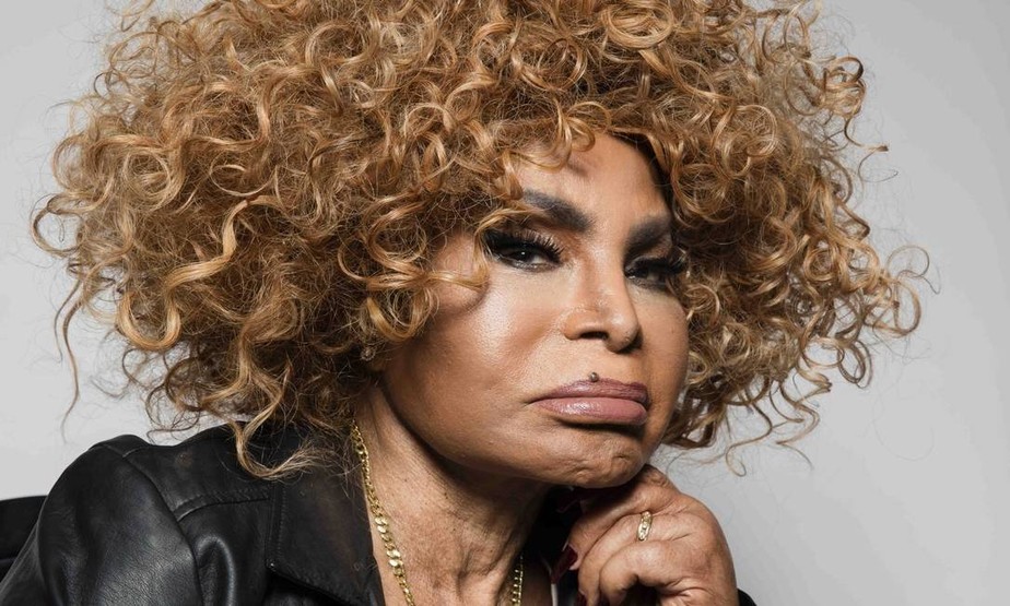 Elza Soares morre aos 91 anos por causas&nbsp;naturais