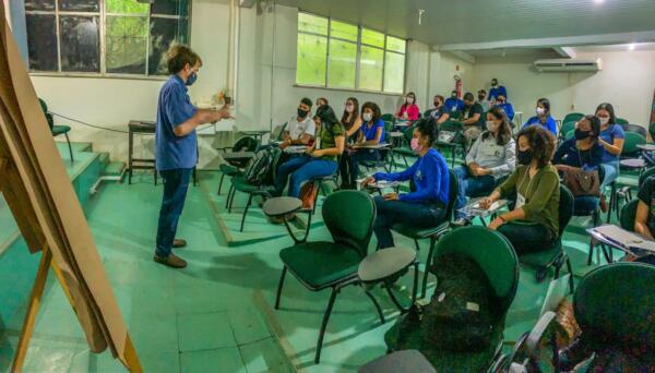 Curso sobre cultura do Sorgo é promovido na&nbsp;UEMA