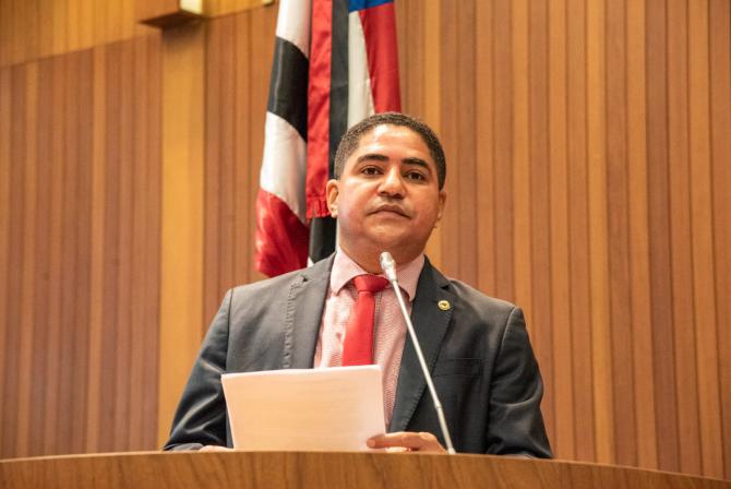 Zé Inácio critica ameaça de prisão de diretores do Sindicato dos Rodoviários de São&nbsp;Luís