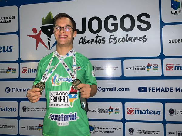 Nadador Davi Hermes inicia temporada 2022 em grande&nbsp;estilo