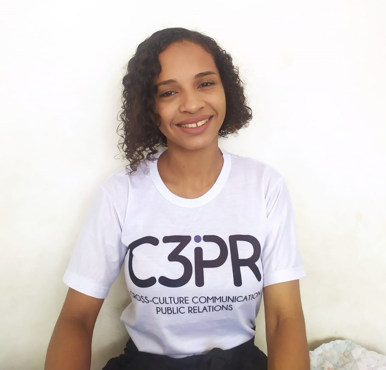 Rebeca Cutrim conquista duas bolsas de estudo em programas de universidades dos Estados Unidos e busca apoio financeiro para os custos&nbsp;acadêmicos