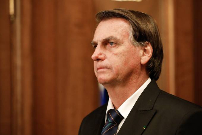 MPF denuncia Jair Bolsonaro e Wal do açaí por&nbsp;improbidade