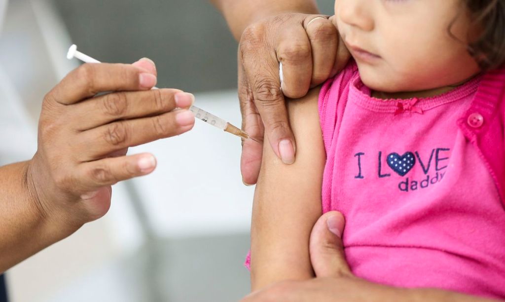 Vacinação de crianças contra sarampo e influenza começa em 4 de&nbsp;abril