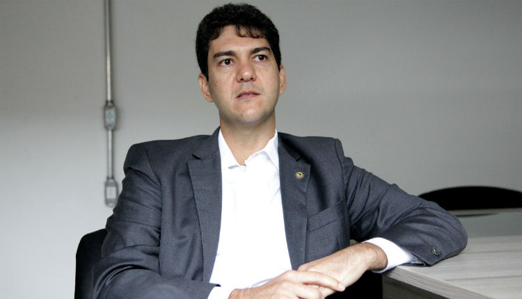 Eduardo Braide anuncia desfiliação do Podemos após perder comando do partido no&nbsp;MA