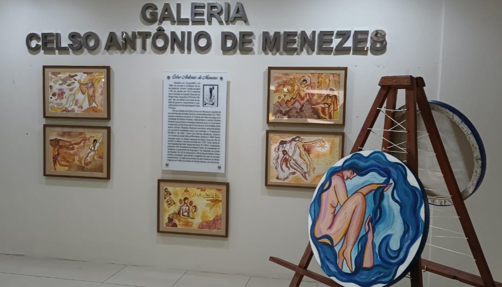 O sagrado e o feminino na exposição da artista Regina&nbsp;Bacelar