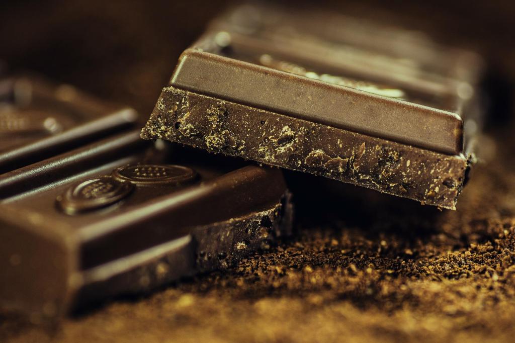 TERROR ALIMENTÍCIO? Saiba como consumir chocolate sem prejudicar performance de&nbsp;treinos