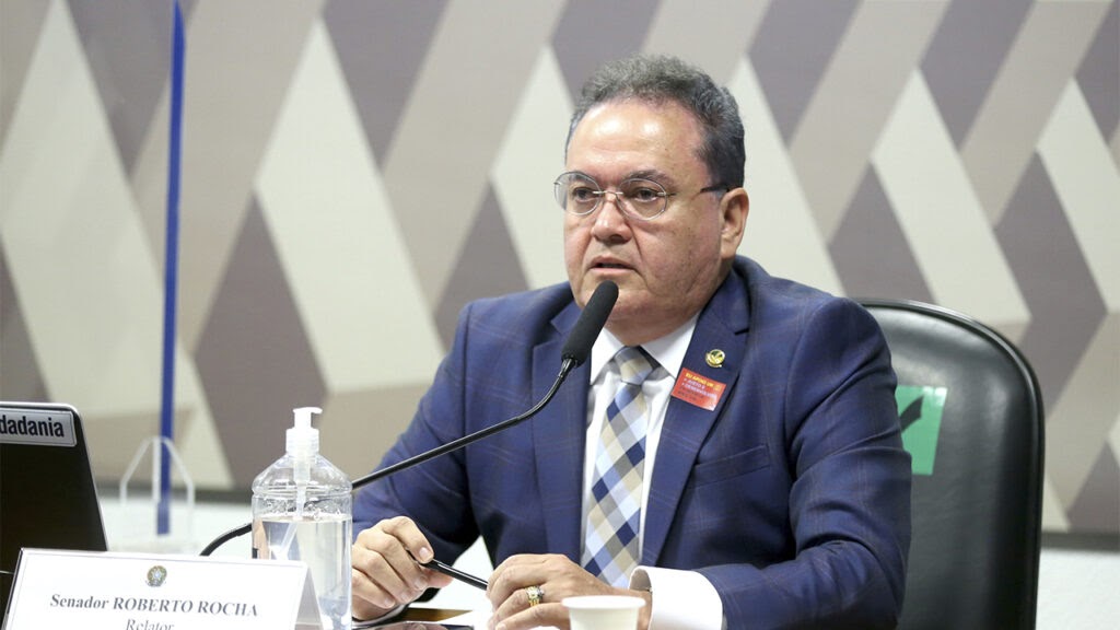 Roberto Rocha desiste da disputa pelo Governado do&nbsp;Maranhão