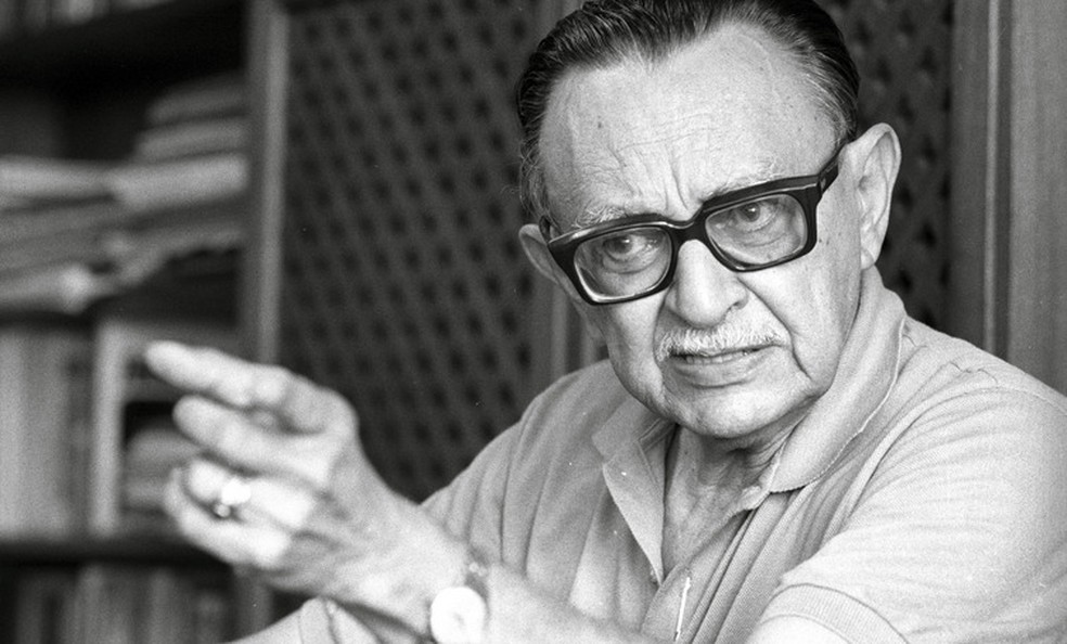 Campanha de doação de livros para biblioteca da Escex prepara homenagem a intelectual&nbsp;maranhense