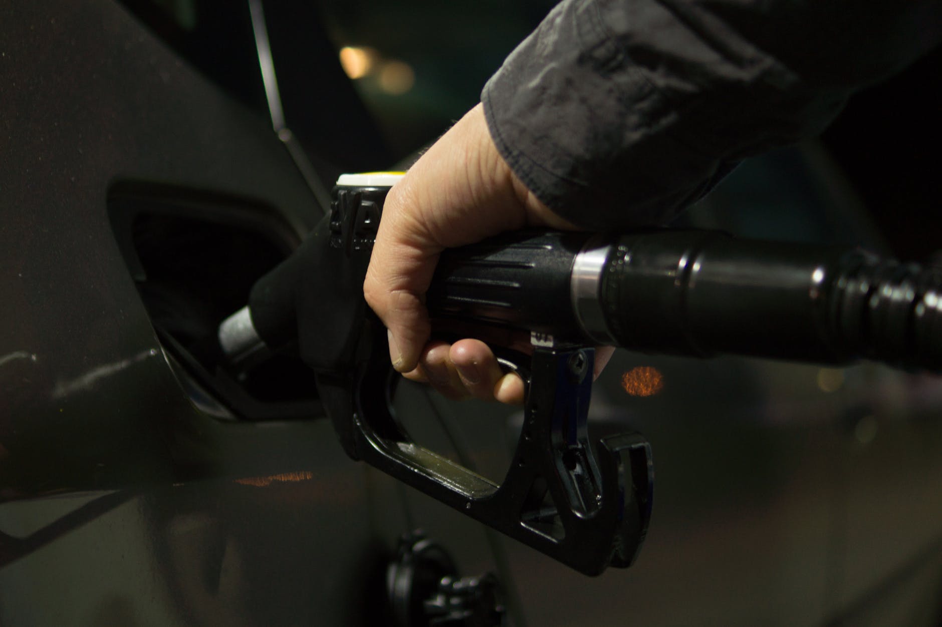 Petrobras anuncia aumento na gasolina de 5,18% e no diesel de 14,26%