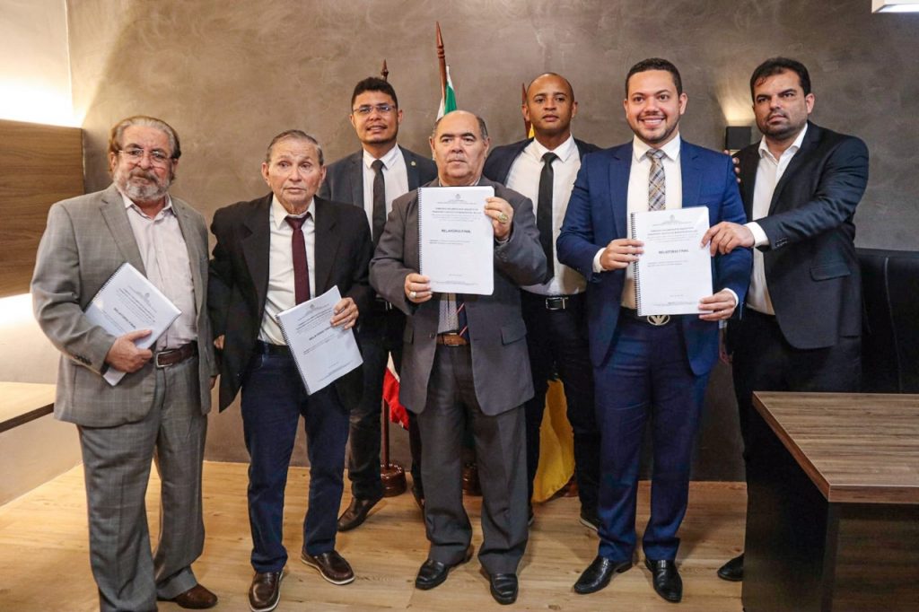 “Investigados serão indiciados pelo MP”, diz Chico Carvalho sobre críticas ao trabalho da CPI do&nbsp;Transporte