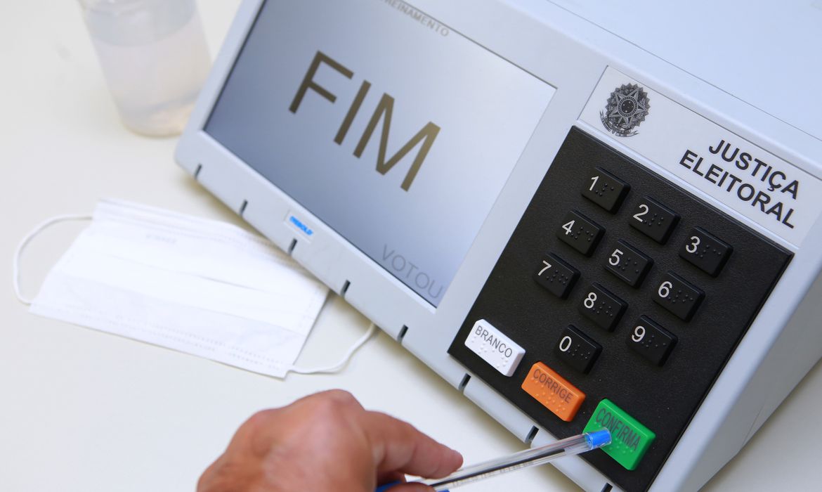 Segundo turno: eleitores não podem ser presos no dia das eleições; entenda