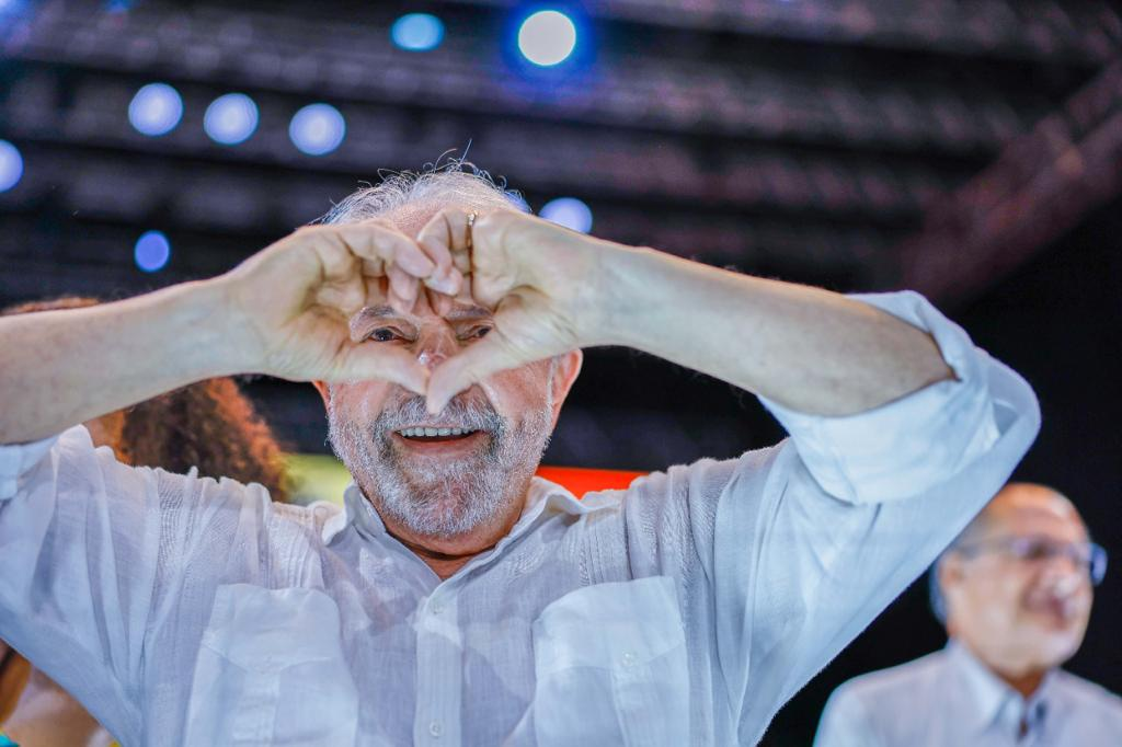 Programa da chapa Lula-Alckmin tem a maior participação popular da história