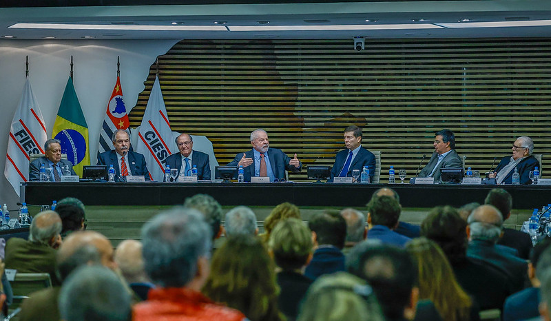 Lula: reforma tributária será feita em conjunto com a sociedade