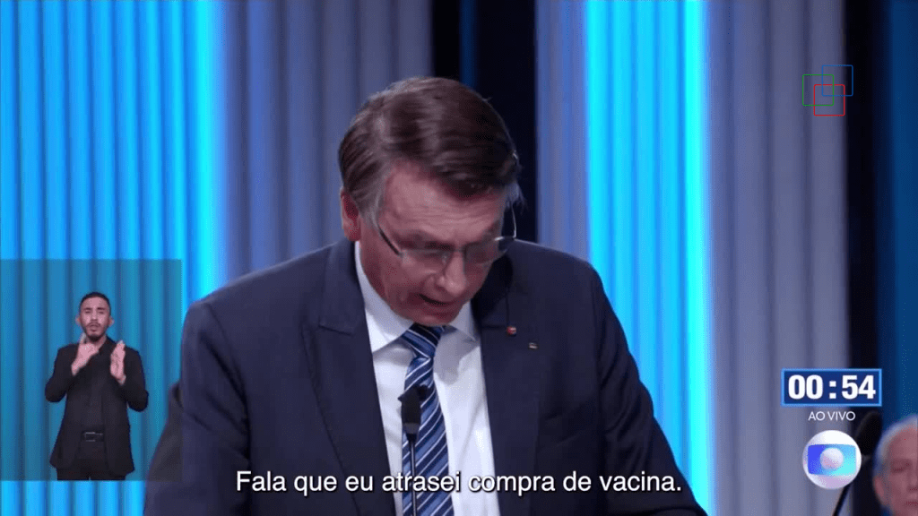 Bolsonaro riu das mortes por Covid e agora diz que não tinha vacina para comprar