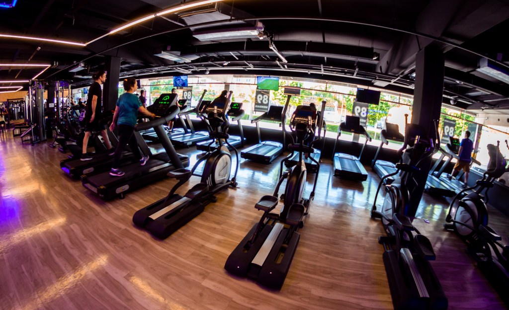 Conheça quais são os treinos mais eficientes para se preparar para o&nbsp;verão