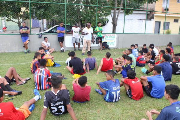 Com entrega de uniformes, Projeto Craques do Amanhã é lançado oficialmente em São&nbsp;Luís