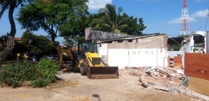 Moradores acusam vereador de invadir praça no Bairro de Fátima, em São&nbsp;Luís