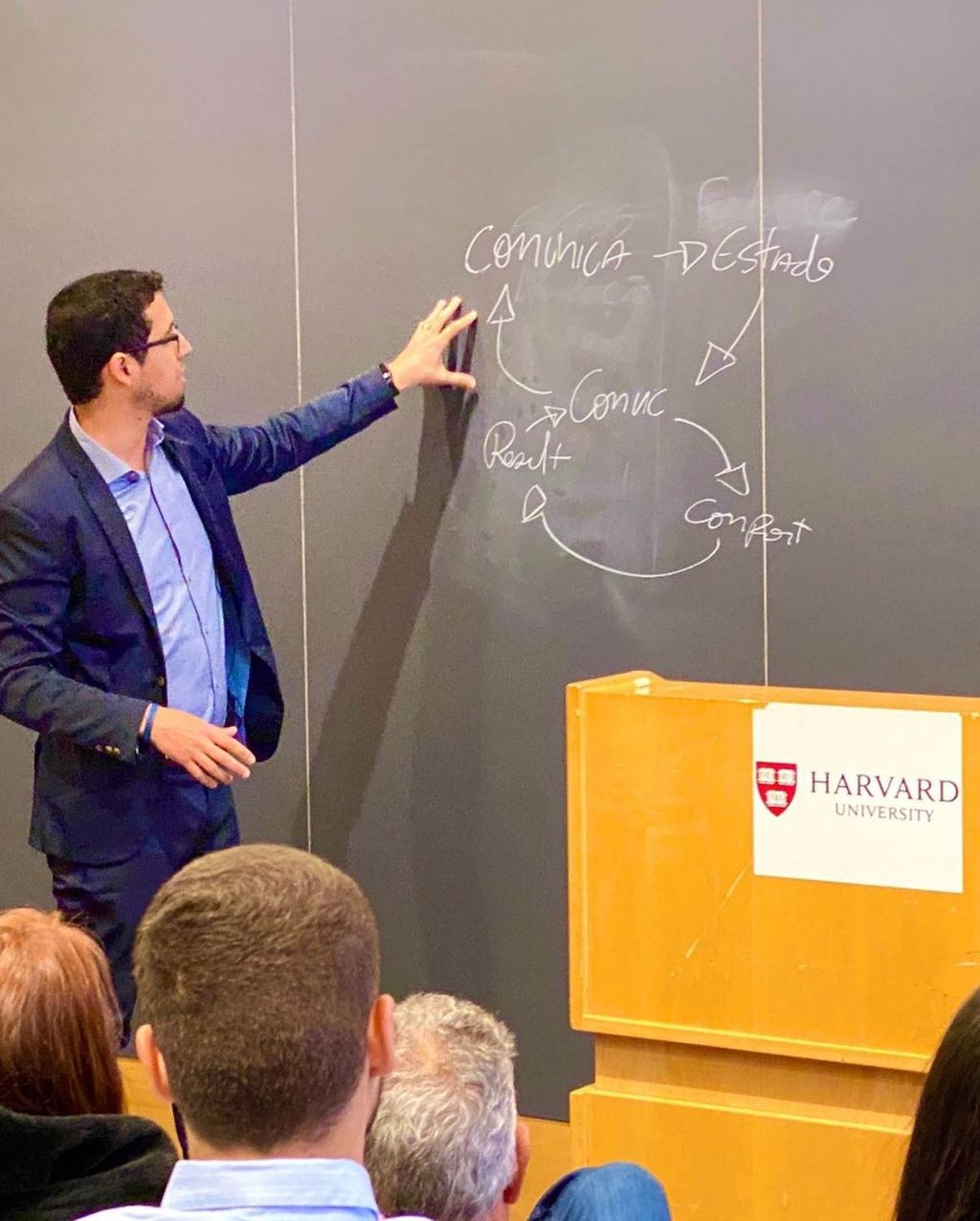 O que é inteligência emocional? Psicólogo&nbsp;explica