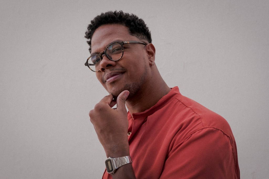 Paulão apresenta mix de ritmos afro-brasileiros em EP visual “Corpo&nbsp;Aberto”