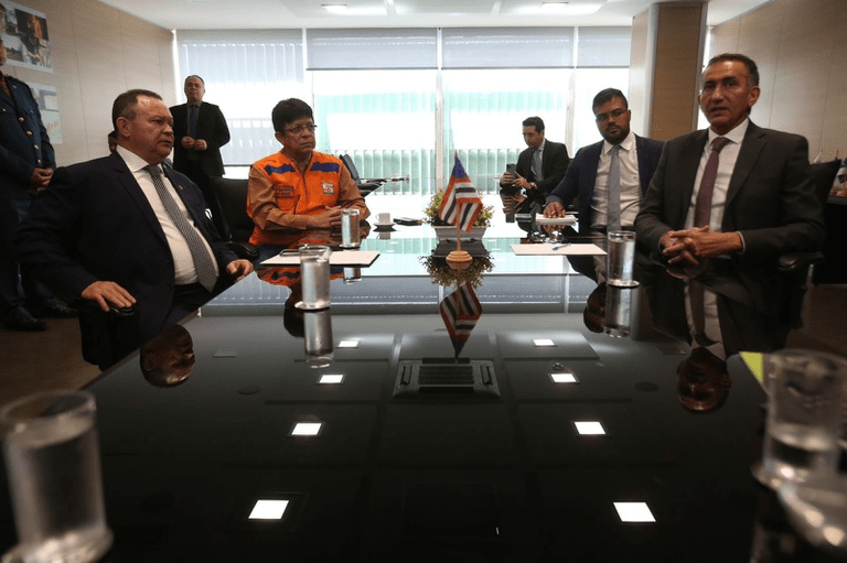 Ministro Waldez Góes e governador Carlos Brandão debatem apoio federal a municípios maranhenses atingidos por chuvas&nbsp;intensas