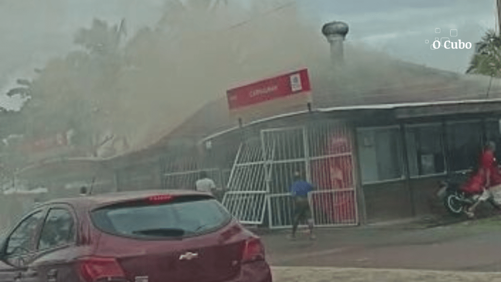 Vídeo: Incêndio atinge barraca na Avenida Litorânea nesta&nbsp;quarta-feira