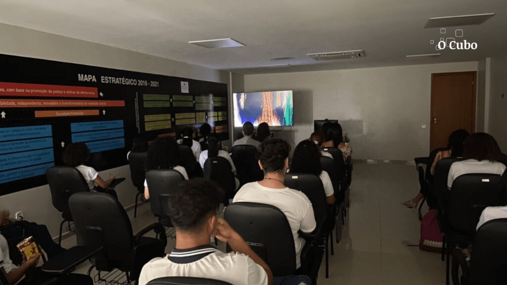 Projeto Cine ESMP/MA exibe filme sobre trancismo em São Luís para alunos de escola pública em parceria com produtora&nbsp;maranhense