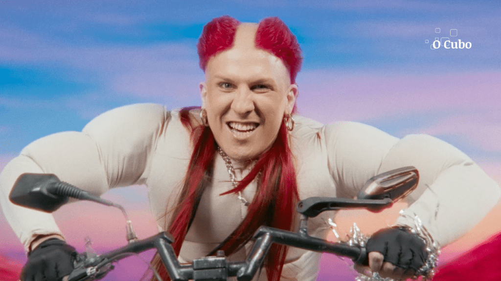 Abelha flerta com o surrealismo no clipe de “Voguebike” gravado em São&nbsp;Luís