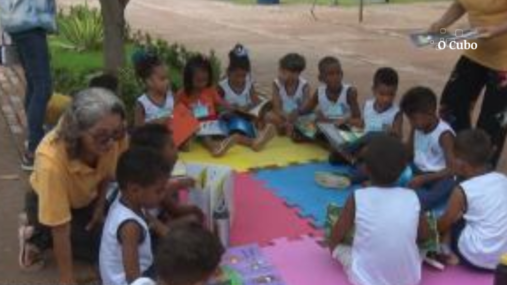 Ônibus biblioteca chega à Cidade&nbsp;Operária