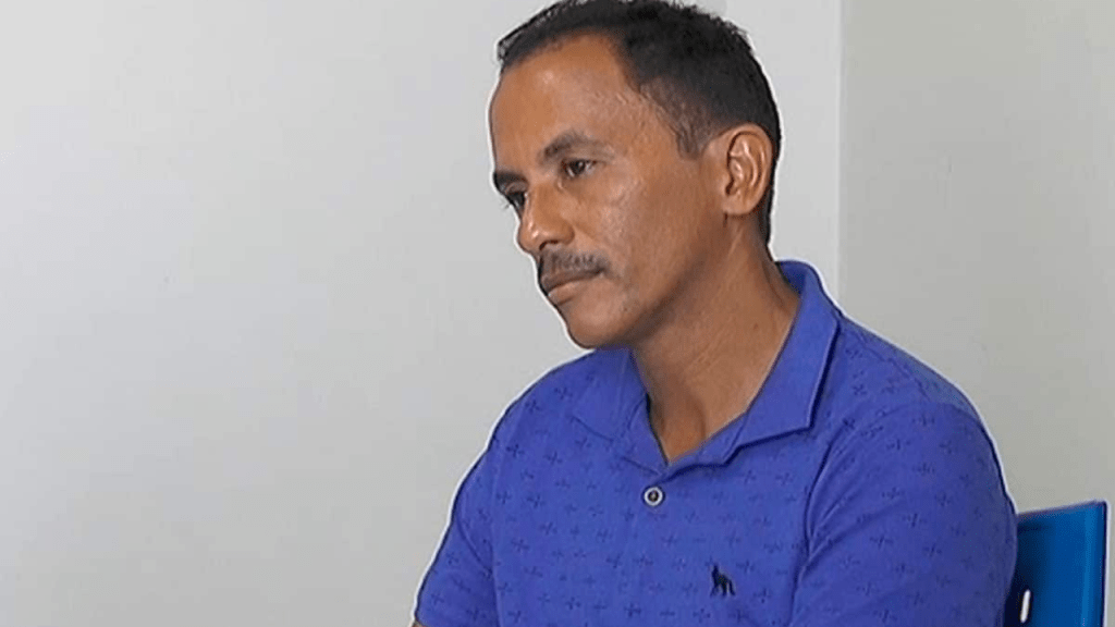 Cantor Manoel Gomes processa ex-empresário após ter dinheiro furtado e perder acesso às redes&nbsp;sociais