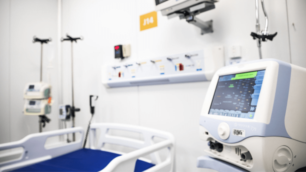 Quatro entre dez pacientes mortos por Covid-19 tinham comorbidades, aponta estudo com mais de 6 mil serviços de saúde do&nbsp;país