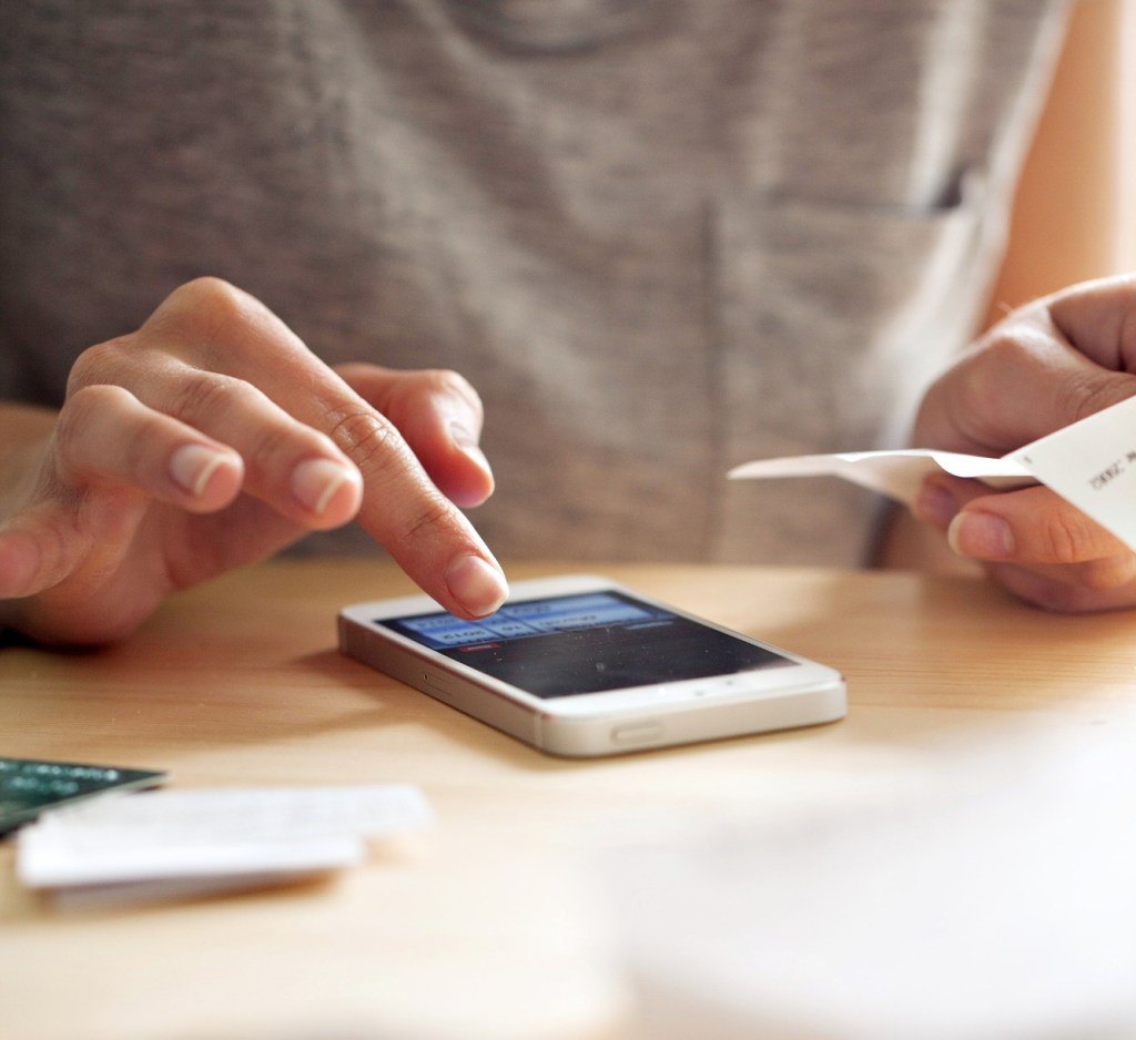 Veja se você é um dos milhões de brasileiros que tem dinheiro esquecido em conta&nbsp;bancária