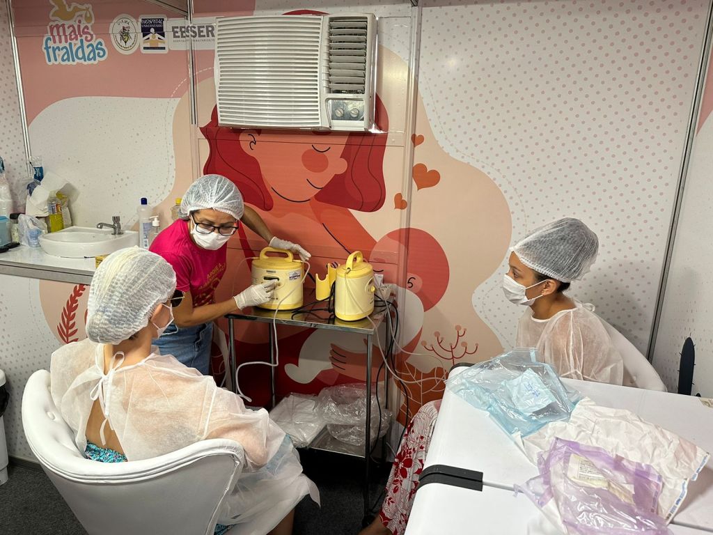 Ação conjunta entre HU-UFMA e Mais Fraldas coleta mais de 3 litros de leite humano&nbsp;doados