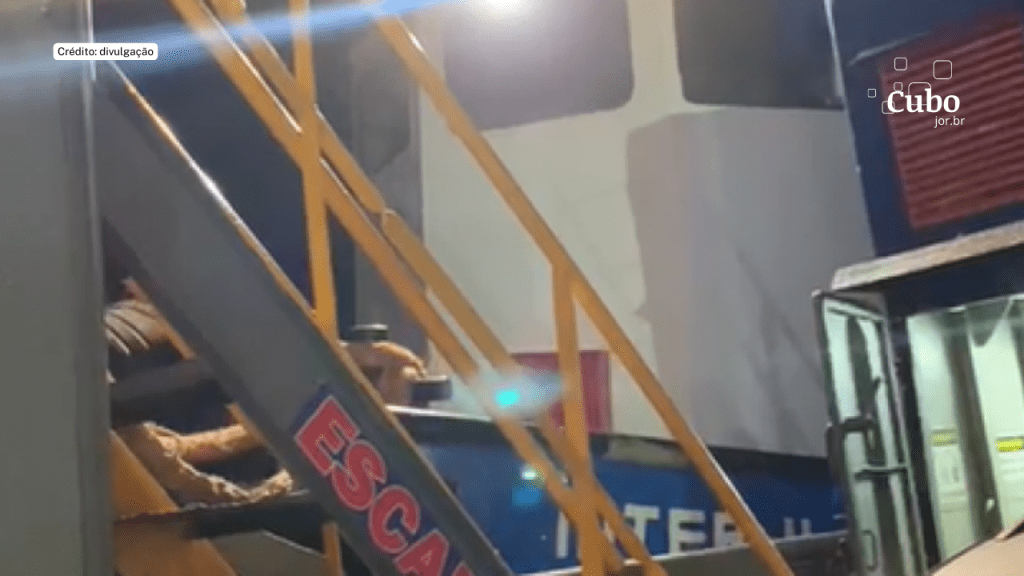 Ferryboat José Humberto apresenta novos problemas e deixa passageiros à deriva no&nbsp;mar