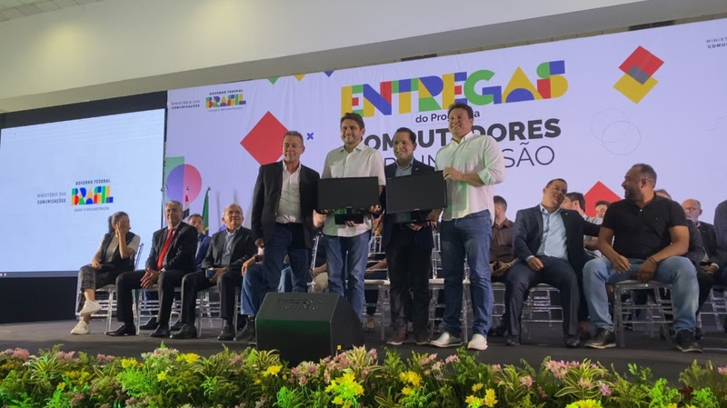 Governo Federal entrega mil computadores a 94 instituições no&nbsp;Maranhão